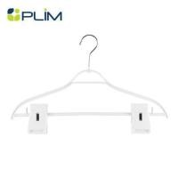 ราคา ไม้แขวนเสื้อมีหนีบ H-051AA SL ขาว PLIM (1002787)
