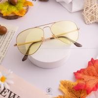 ราคา Ray Ban Aviator RB3689 001/T4 Light Yellow Evolve (3181)