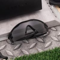 ราคา Oakley SI M Strike OO9060 11-162 Black Grey (6416)