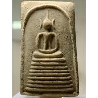 ราคา พระสมเด็จ 9 ชั้นหูบายศรี เนื้อขาวสวยๆ วัดประสาทบุญญาวาส 2506