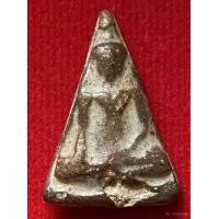 ราคา พระนางกำแพง พิมพ์ตื้น