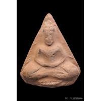 ราคา พระโพธิจักรห้าเหลี่ยมหลังยันต์เนื้อดินหลวงพ่อลี พศ.2500