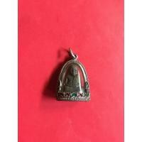 ราคา หลวงพ่อเงินวัดบางคลาน ปี 37 รุ่น เพิร์ธ เนื้อนวะ อุดกริ่งสวยงามตมชัดมาก องค์ที่ 2 เลี่ยมกรอบเงินลงยาอย่างดีพร้อมใช้ (1667)