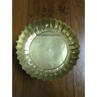 ราคา พานทองเหลืองเก่า ลายกลีบมะเฟือง ขนาดเส้นผ่าศูนย์กลาง 24 ซม. สูง 14 ซม. (1479)