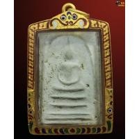 ราคา สมเด็จบางขุนพรหมปี09พิมพ์เส้นด้ายพร้อมใบประกาศที่2