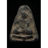 ราคา พระนางกำแพงเนื้อดิน กรุวัดบรมธาตุ จ.กำแพงเพชร เนื้อเทาดำ สวยเดิมๆไม่มีอุดซ่อมครับ พร้อมบัตรสมาคม สนใ