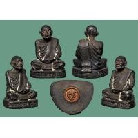 ราคา รูปหล่อหลวงปู่แหวน สุจิณโณ ปี2516 หน้าแหงน เนื้อนวะ ก้นอุดกริ่ง สภาพสวย