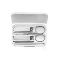 ราคา XIAOMI ชุดอุปกรณ์ตัดเล็บชุดตัดแต่งเล็บสแตนเลสมี 5ชิ้นพร้อมกล่องเก็บอุปกรณ์ สีเงิน (MKP0600437)