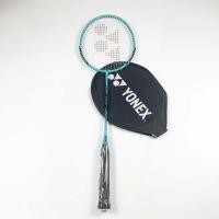 ราคา ไม้แบดมินตัน ไม้แบด พร้อมซอง Yonex รุ่น B4000