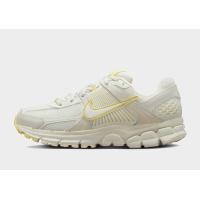 ราคา Beige Nike รองเท้าผู้หญิง Zoom Vomero 5 (19629590)