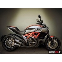 ราคา ขาย Ducati Diavel Carbon red(23087) (มอเตอร์ไซค์มือสอง)