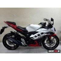 ราคา ขาย Yamaha R15 ปี2017 โฉมใหม่ 4300 กม. สภาพนางฟ้า เอกสารครบพร้อมโอน(25319) (มอเตอร์ไซค์มือสอง)