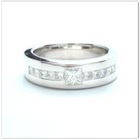 ราคา แหวนเพชรผู้ชาย แหวนเพชรสี่เหลี่ยม Princess-cut น้ำ 98