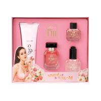 ราคา มาดามฟิน กิฟท์เซ็ทน้ำหอม โซเซ็กซี่ เอ็กซ์คลูซีฟ เซ็ต 4 ชิ้น MADAME FIN (75620993)