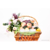 ราคา กระเช้าผลไม้รวม 9 ชนิด + ช่อดอกไม้ 3,000บาท
