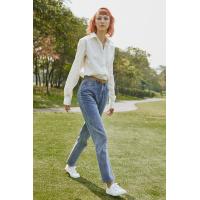 ราคา กางเกงยีนส์ขายาว รุ่น Classic Mom - สีฟ้า MITR (44070)