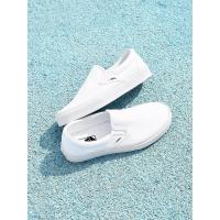 ราคา Vans UA Classic รองเท้าทรงสวม - สีขาว Vans (36736)