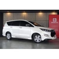 ราคา 2017 Toyota Innova 2.8 Crysta V Wagon AT (ปี 16-20) B3946 (มือสอง) (360539700)
