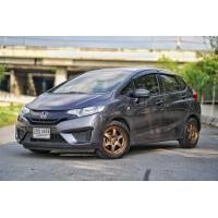 ราคา Honda Jazz GK 1.5 S 2014 รถบ้าน สีเทา (มือสอง) (360918296)