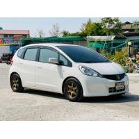 ราคา Honda Jazz 1.5 เกียร์ ออโต้ ตัวV ปี2012 รถบ้าน เจ้าของขายเอง (มือสอง) (360882170)