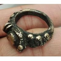 ราคา 6593-แหวนนาคเกี้ยวหลวงพ่ออิ่ม วัดหัวเขา เนื้อเงินผสม ขนาดเส้นผ่าศูนย์กลางประมาณ 21 มม (มือสอง) (351252424)