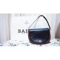 ราคา Bally switzerland 1851 vintage bag (มือสอง) (360969692)