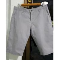 ราคา สภาพใหม่ ขายลด กางเกงขาสั้น ARROW size 32 (มือสอง) (360944756)