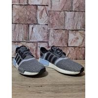 ราคา Adidas nmd r1 (มือสอง) (360943563)