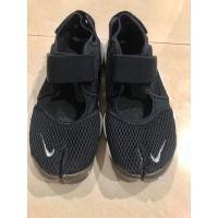 ราคา Nike Air Rift มือสอง สภาพดี (มือสอง) (360946609)