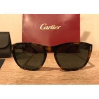 ราคา แว่นกันแดด Cartier (มือสอง) (359976535)