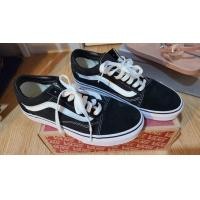 ราคา รองเท้าผ้าใบ VANS (มือสอง) (360945754)