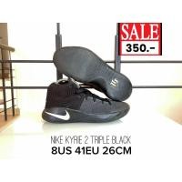 ราคา 8US 41EU 26CM รองเท้าบาสเกตบอลหุ้มข้อไนกี้ไครี่มือสองสภาพดี NO.055 NIKE KYRIE 2 TRIPLE BLACK (มือสอง) (360937848)