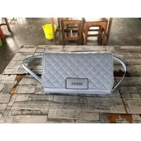 ราคา กระเป๋า guess แท้ สวย นางฟ้า ของแม่ค้าเองค่ะ (มือสอง) (360928166)