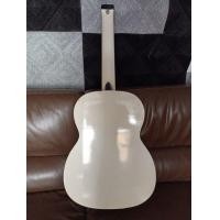 ราคา กีตาร์คลาสสิคหัวตัด (มือสอง) (360895557)