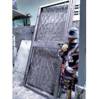 ราคา ประตูเหล็กดัด ปล่องดูดควัน (มือสอง) (360891528)