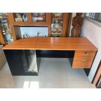 ราคา โต๊ะทำงานแบบชุด (โคตรคุ้มและถูกมาก) (มือสอง) (360865487)