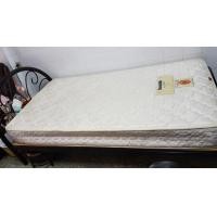 ราคา เตียงเหล็กขนาด 3.5 ฟุต แถมฟูกสปริง Dunlopillo (มือสอง) (360788576)