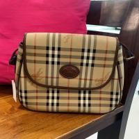ราคา Burberry Crossbody (มือสอง) (360881842)