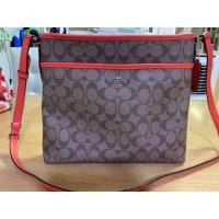 ราคา กระเป๋า coach แท้มือสอง สภาพตามภาพเลยค่ะ ไม่ได้ใช้แล้ว อยากหาเจ้าของดูแลคนใหม่ค่ะ (มือสอง) (360905281)