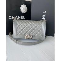 ราคา Chanel Boy 10” Caviar in Black holo24 (มือสอง) (360917352)