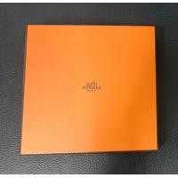 ราคา กล่อง HERMES PARIS ของแท้ พร้อมอุปกรณ์เสริมในกล่องครบเซท ไม่มีตำหนิ ใหม่มาก (มือสอง) (358609998)