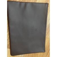 ราคา กระเป๋าหนังแท้ clutch roxy ใส่ iPad (มือหนึ่ง) (359504041)