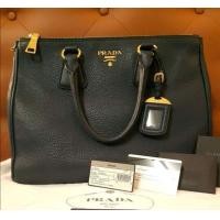 ราคา ขายกระเป๋าแบรนด์ Prada Vit.daino สี Bluette แท้100 อุปกรณ์ครบตามภาพ (มือสอง) (360899273)