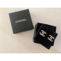 ราคา Chanel earrings (มือสอง) (360878067)