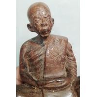 ราคา 8788-พระบูชาหลวงปู่ทิม วัดละหารไร่เนื้อไม้พะยูงแกะ ขนาดหน้าตัก 4 นิ้วสูงรวมประมาณ 5.5 นิ้ว ใต้ฐานจารยันต์เต็ม (มือสอง) (360874843)