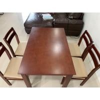 ราคา ชุดโต๊ะอาหารไม้ (โต๊ะ 1+เก้าอี้ 4) (มือสอง) (360421539)