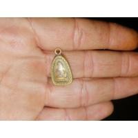 ราคา นางกวักหลวงปู่ทวดปี08กรอบเดิมกะไหล่ไม่หลุด (มือหนึ่ง) (360862411)