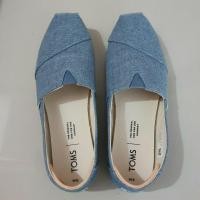 ราคา รองเท้า TOMS (แท้) สีฟ้ายีนส์ (มือสอง) (360892001)