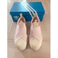 ราคา Adidas slip on (มือสอง) (360879802)