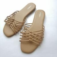 ราคา รองเท้าแตะ​ CC-OO​ ผู้หญิง​เบอร์​ 37​ (มือหนึ่ง) (360893117)